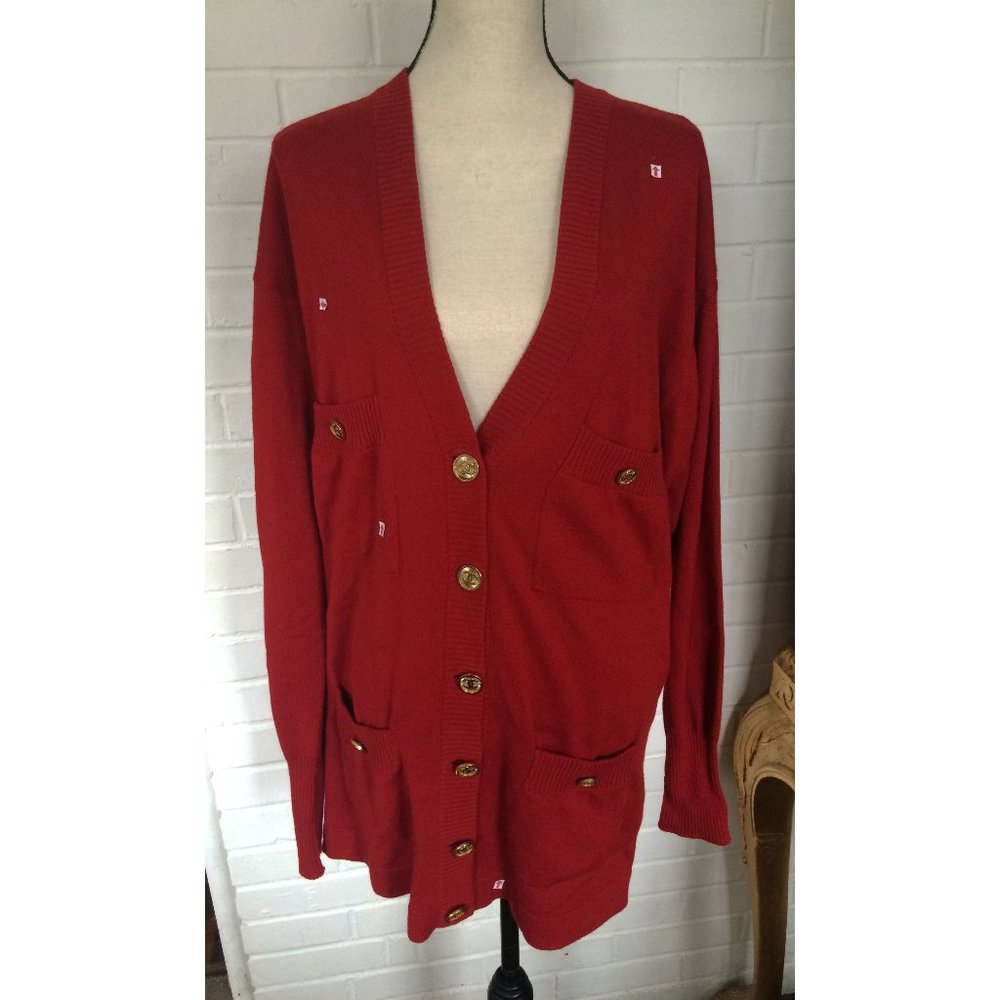 Chanel Boutique Cardigan Size 38 Cashmere Red